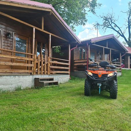 Willa Cabanutele Din Lemn Chiscau Zewnętrze zdjęcie